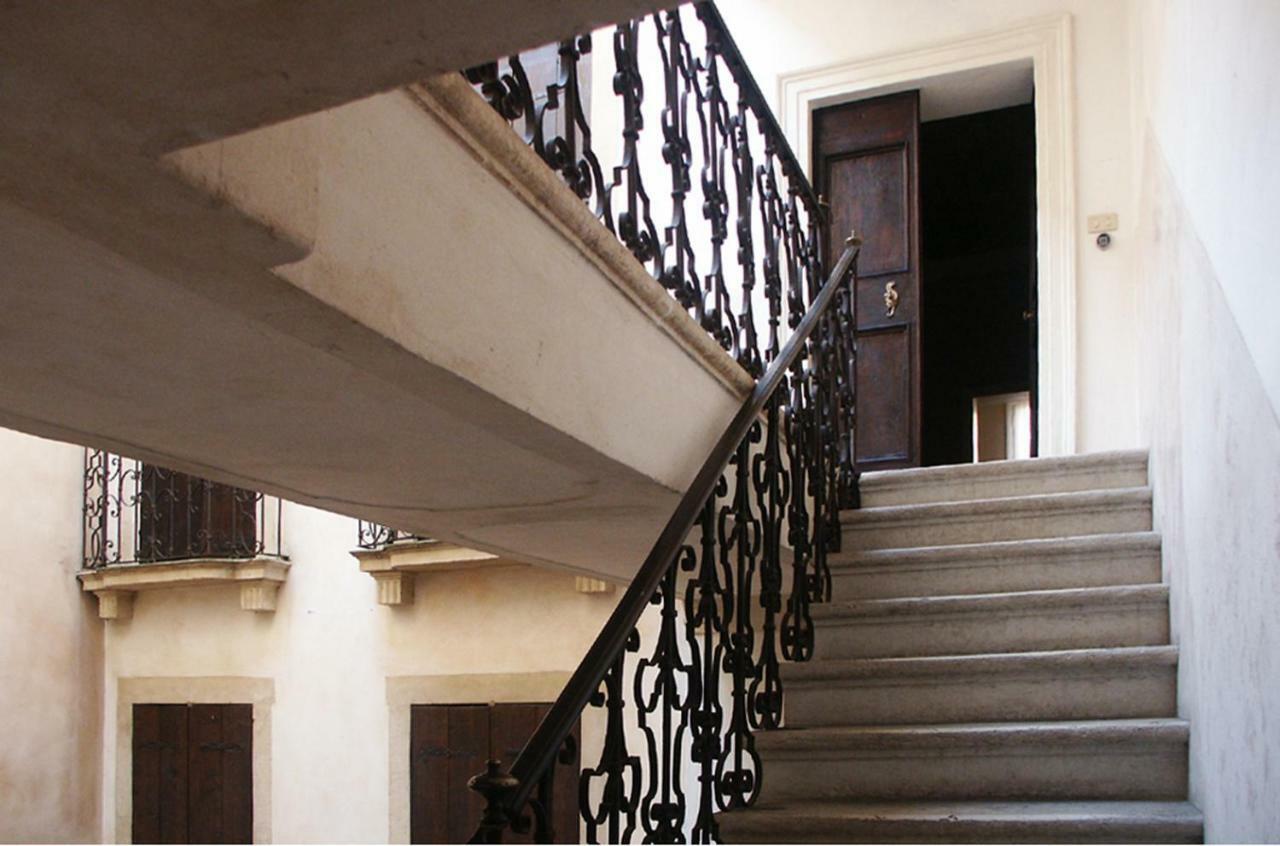Studio In Casa Cogollo فيتشنزا المظهر الخارجي الصورة